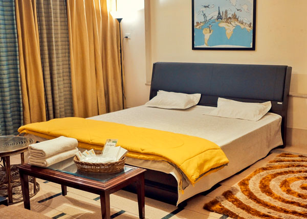 International Travellers' Hostel Varanasi Triple Room